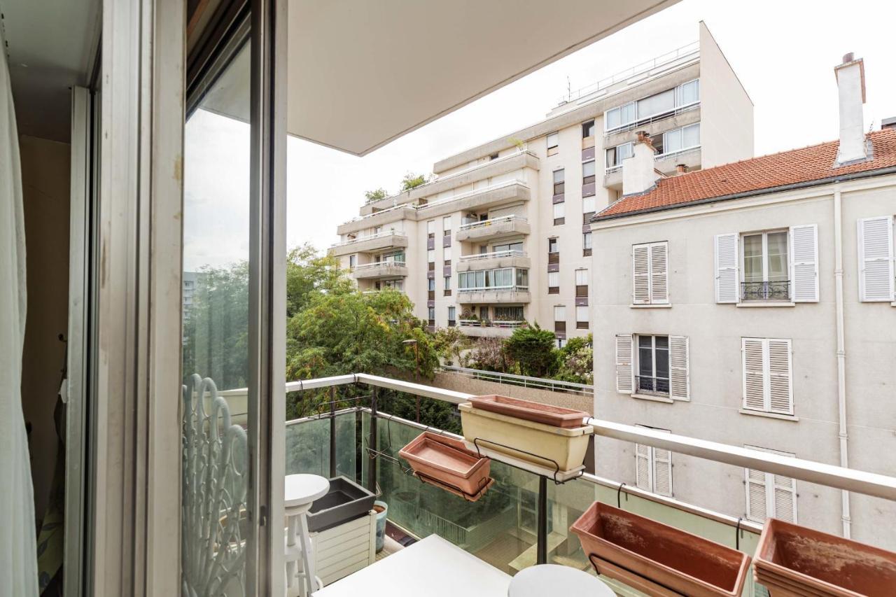 Spacious T3 With View In The Heart Of The City! Charenton-le-Pont Exterior photo